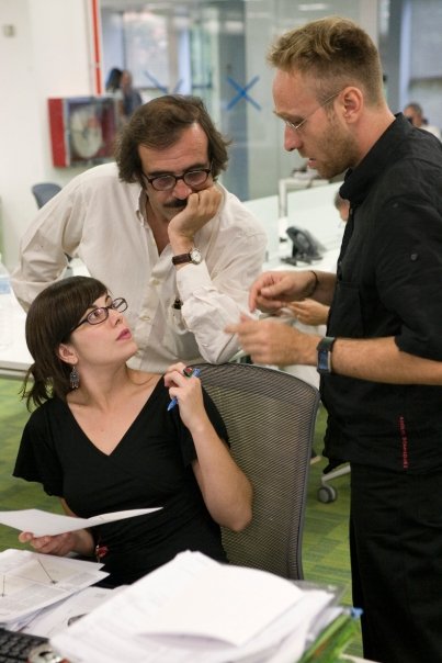 Rafael Reig, en el centro, junto a dos compañeros